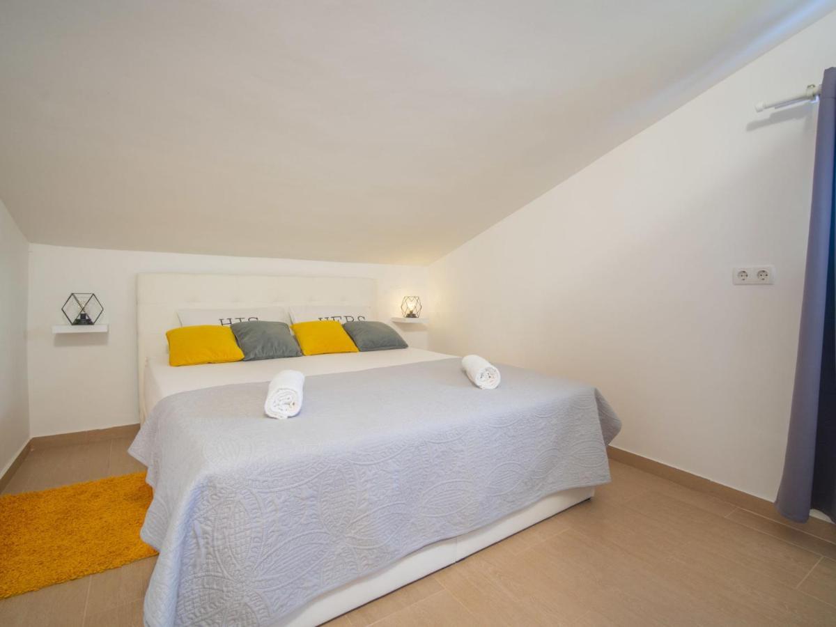 Apartment Wind Soleil Jablanac Eksteriør billede